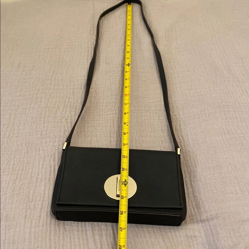 KATE SPADE Elegant Black Shoulder Bag
